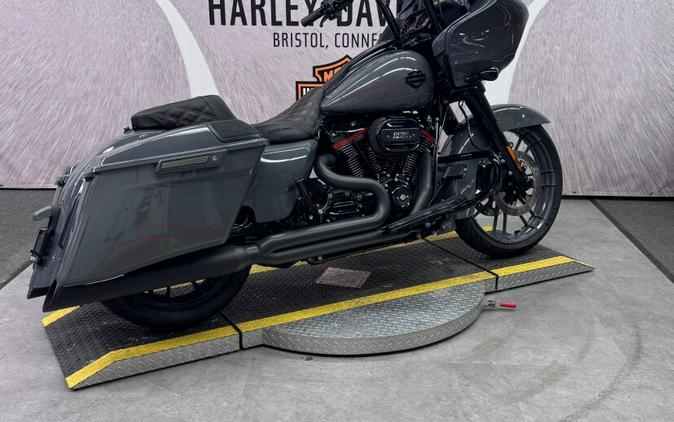 2018 FLTRXSE CVO™ Road Glide®
