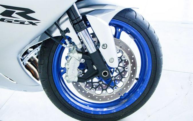 2026 Suzuki GSX-R600M6