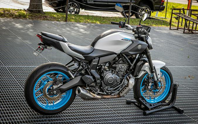 2025 Yamaha MT 07
