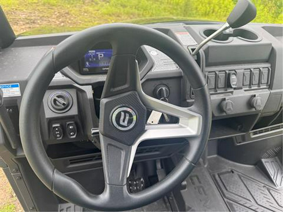 2025 CFMOTO UForce 800 XL