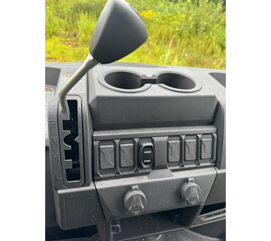 2025 CFMOTO UForce 800 XL