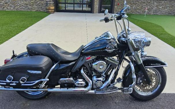 2010 Harley-Davidson Road King® Classic