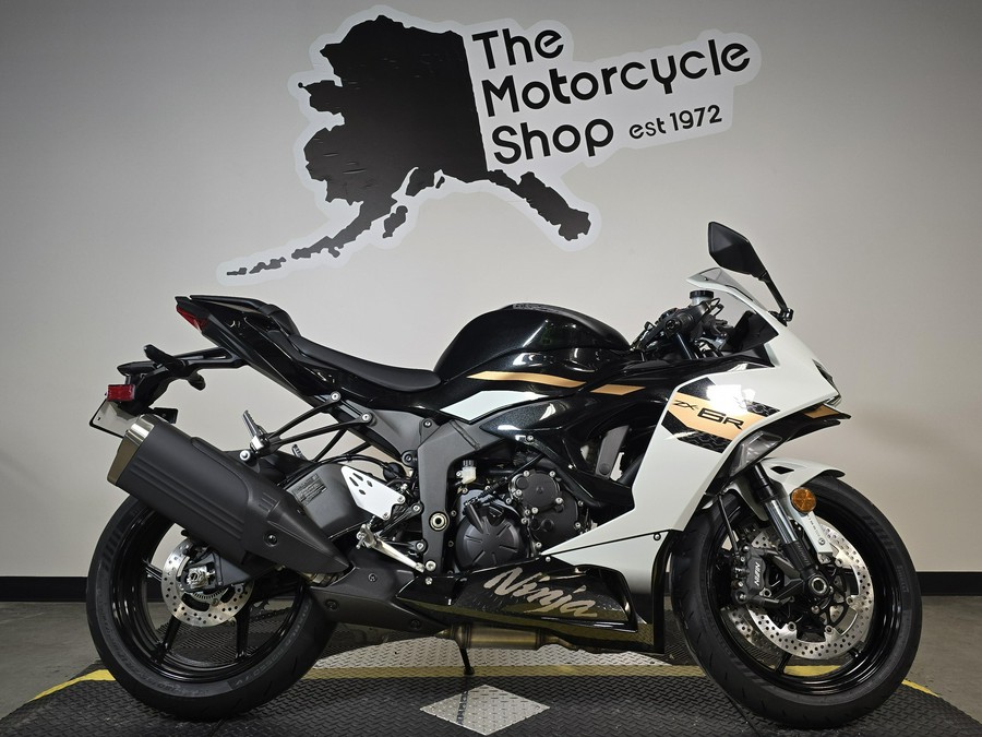 2026 Kawasaki NINJA ZX-6R ABS