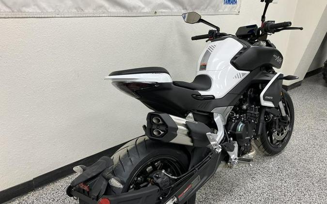 2024 CFMOTO 800NK - C0736