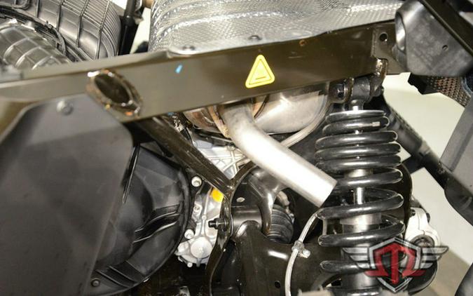 2026 Can-Am Defender MAX XT CAB HD11 With 10.25 In.Display Dar