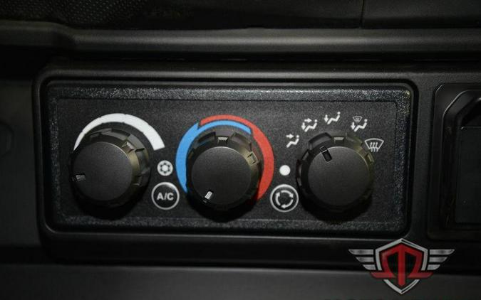 2026 Can-Am Defender MAX XT CAB HD11 With 10.25 in. Infotainment Dark Wildland Camo