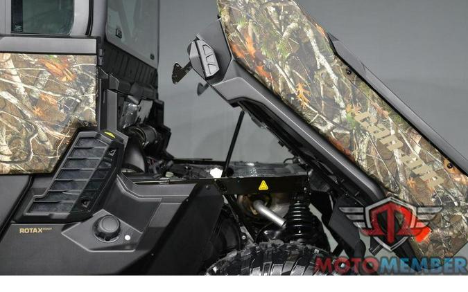 2026 Can-Am Defender MAX XT CAB HD11 With 10.25 in. Infotainment Dark Wildland Camo