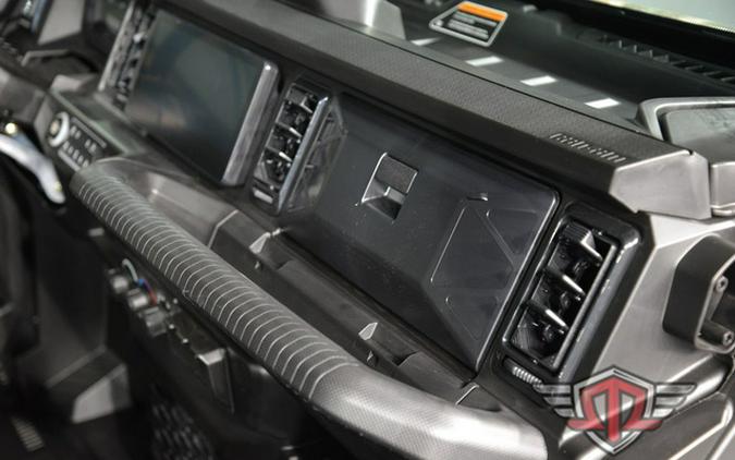 2026 Can-Am Defender MAX XT CAB HD11 With 10.25 In.Display Dar