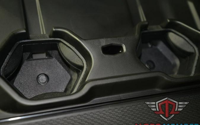 2026 Can-Am Defender MAX XT CAB HD11 With 10.25 In.Display Dar