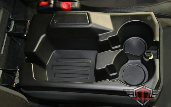 2026 Can-Am Defender MAX XT CAB HD11 With 10.25 In.Display Dar