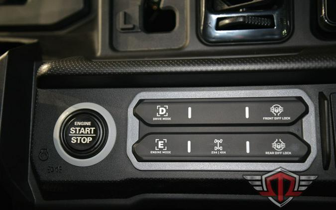 2026 Can-Am Defender MAX XT CAB HD11 With 10.25 In.Display Dar