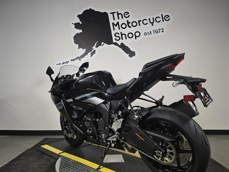 2026 Kawasaki NINJA ZX-6R ABS