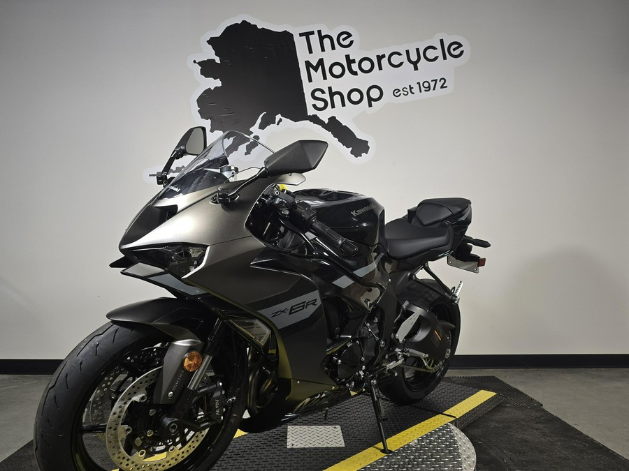 2026 Kawasaki NINJA ZX-6R ABS