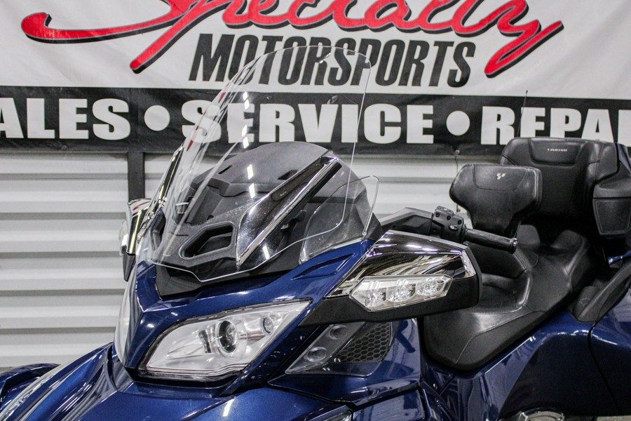 2017 Can-Am Spyder RT Limited