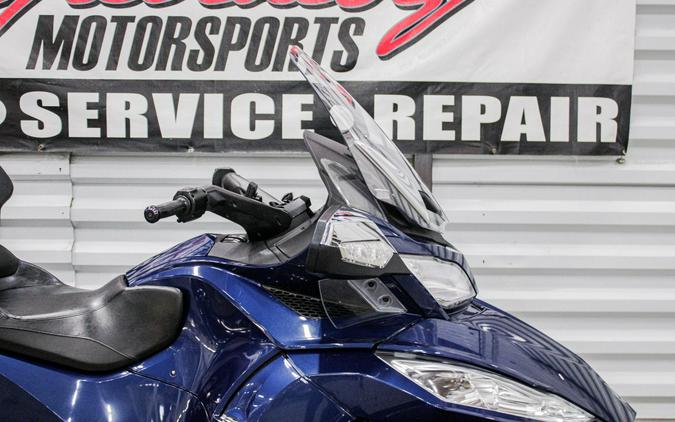 2017 Can-Am Spyder RT Limited