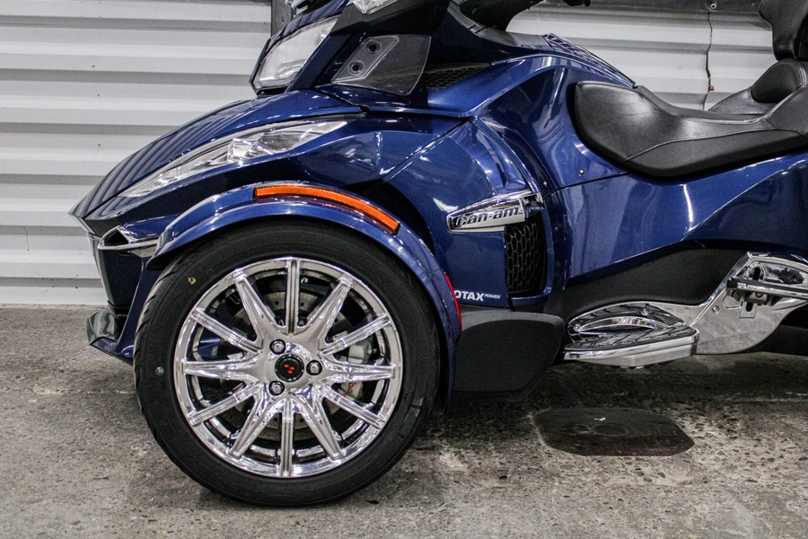 2017 Can-Am Spyder RT Limited