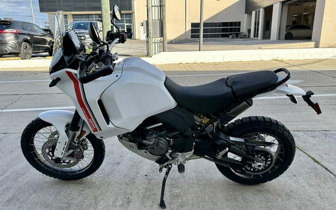 2023 Ducati DesertX Star White Silk