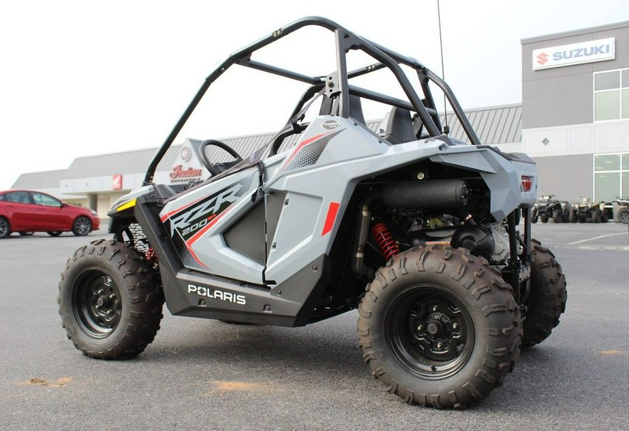 2024 Polaris RZR 200 EFI