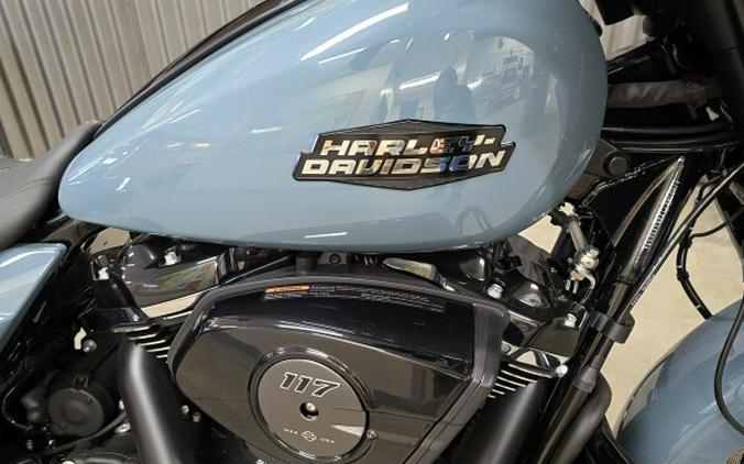 FLHX 2024 Street Glide®