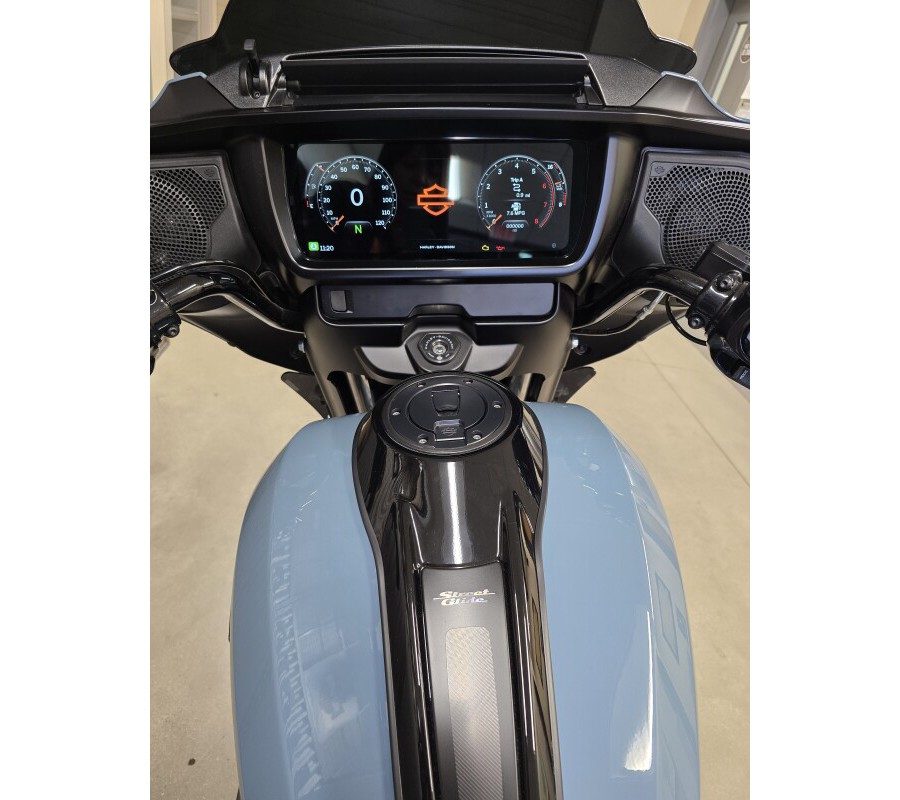 FLHX 2024 Street Glide®