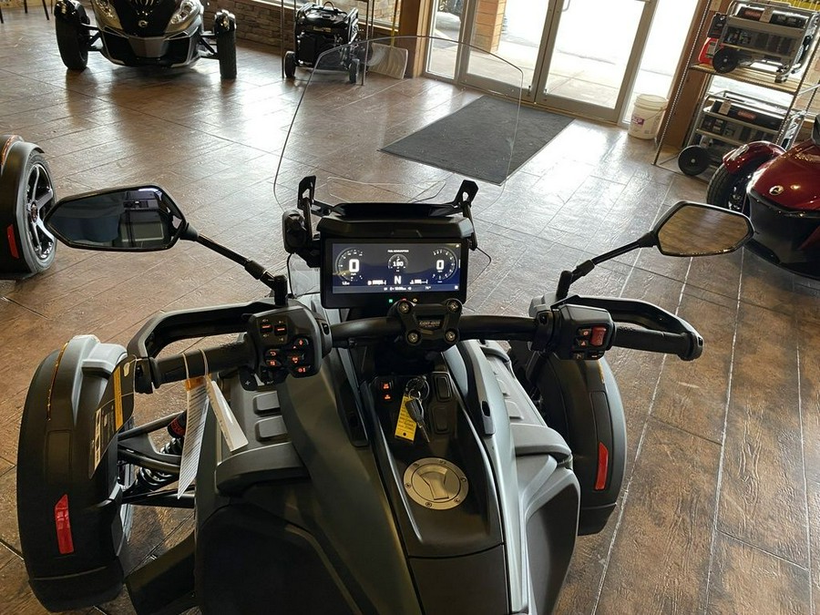 2025 Can-Am® Canyon Redrock