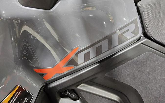 2027 Can-Am® Outlander X mr 700