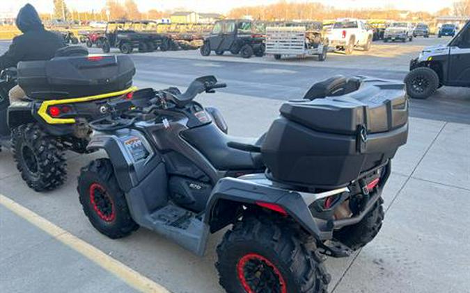 2017 Can-Am Outlander MAX XT 570