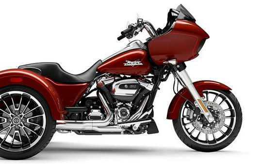 2024 Harley-Davidson® Trike Road Glide® 3