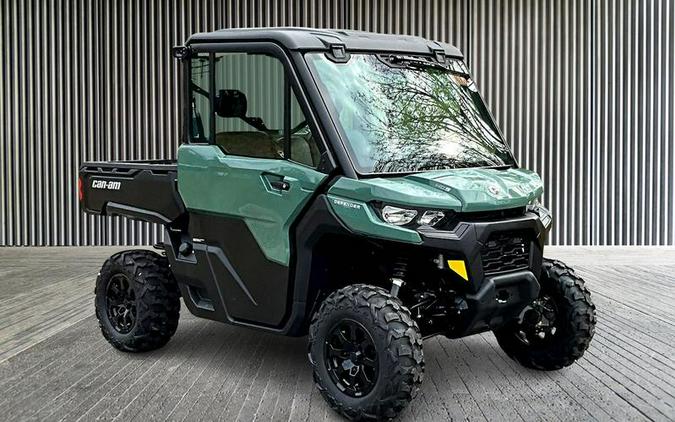 2026 Can-Am® Defender DPS CAB HD9 Compass Green