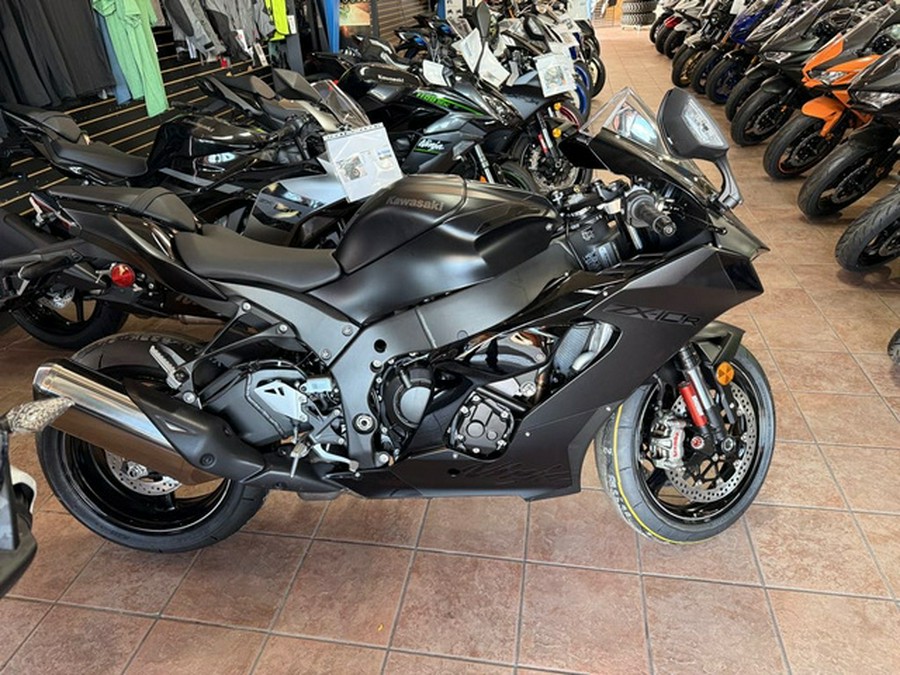 2025 Kawasaki Ninja ZX -10R ABS