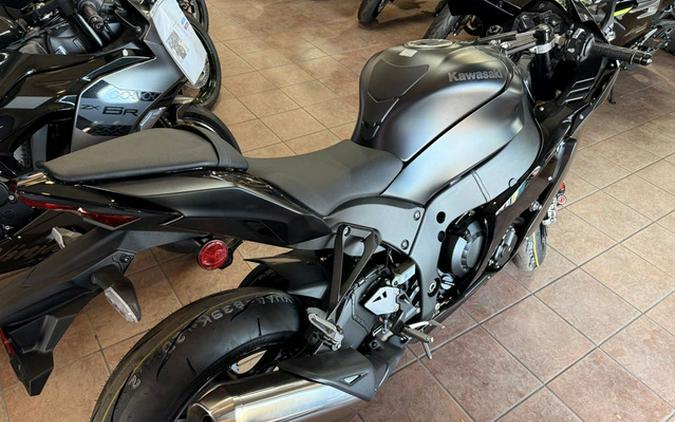 2025 Kawasaki Ninja ZX -10R ABS