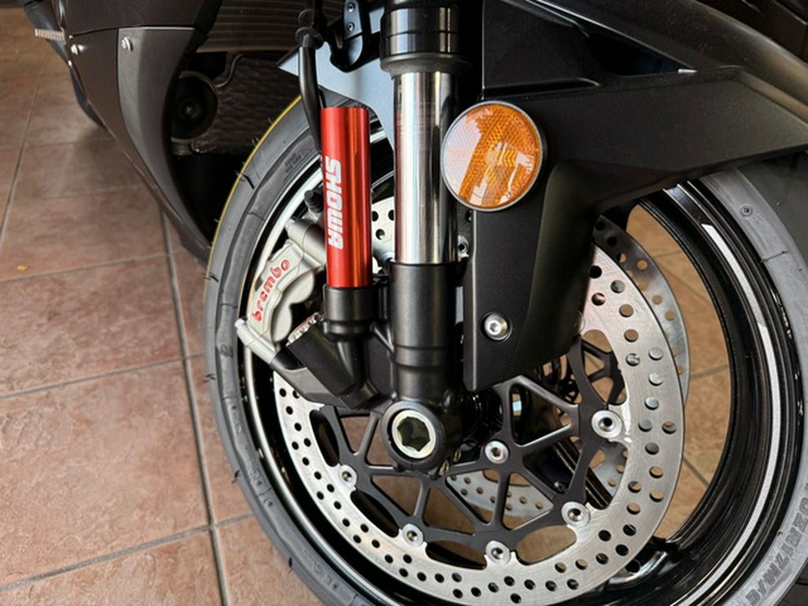 2025 Kawasaki Ninja ZX -10R ABS