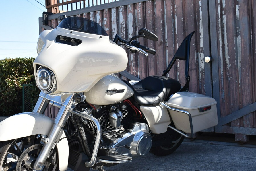 2022 Harley-Davidson® Street Glide® FLHX