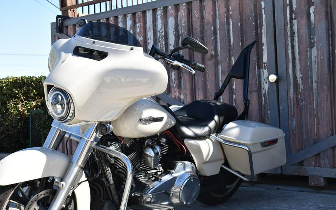 2022 Harley-Davidson® Street Glide® FLHX