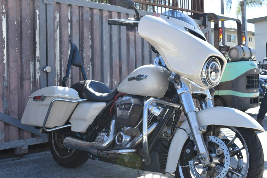 2022 Harley-Davidson® Street Glide® FLHX