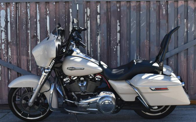 2022 Harley-Davidson® Street Glide® FLHX