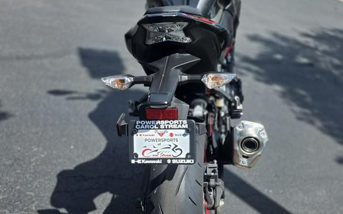 2023 Kawasaki Z900 ABS Metallic Phantom Silver/Metallic Carbon Gray