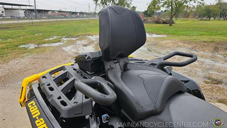 2021 Can-Am Outlander X MR 1000R with Visco-4Lok