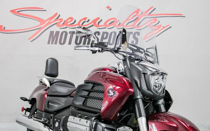 2014 Honda Gold Wing® Valkyrie®