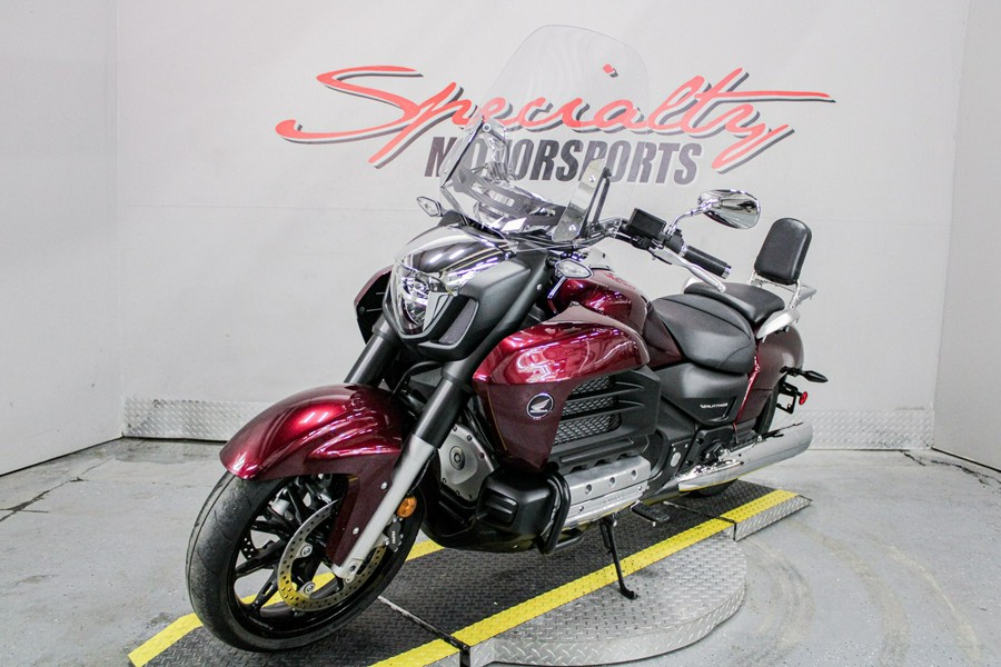 2014 Honda Gold Wing® Valkyrie®