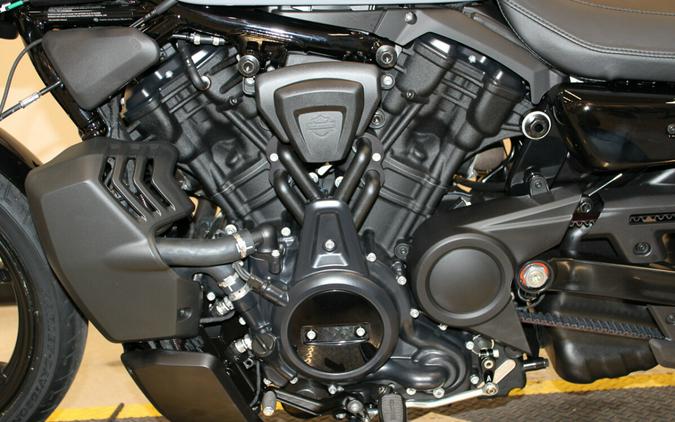 New 2026 Harley-Davidson Sportster Nightster RH975 Motorcycle For Sale In Miami, Florida