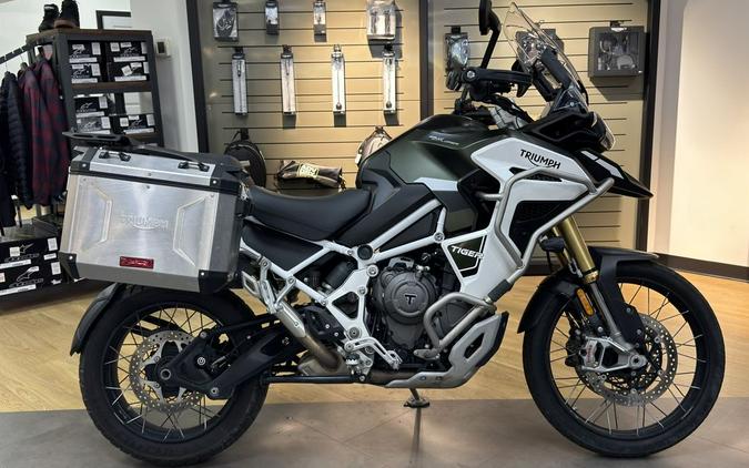 2023 Triumph Tiger 1200 Rally Explorer Matte Khaki Green