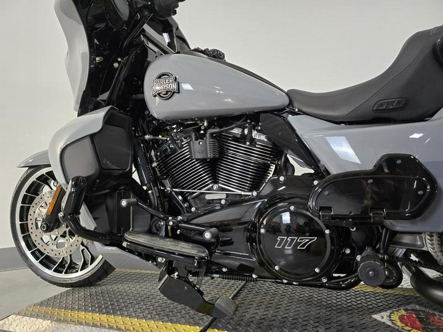 2026 Harley-Davidson® FLHLT - Street Glide® 3 Limited
