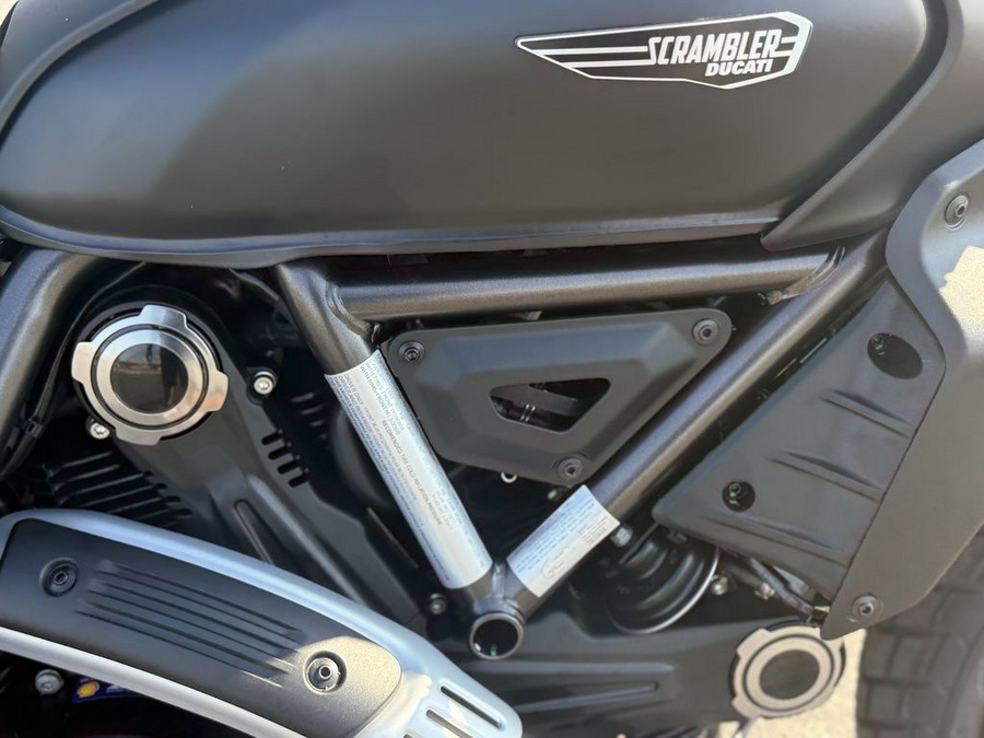2025 Ducati Scrambler Icon Dark