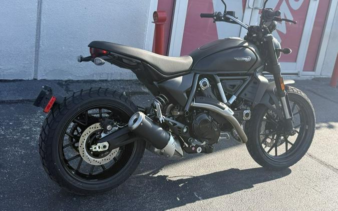 2025 Ducati Scrambler Icon Dark