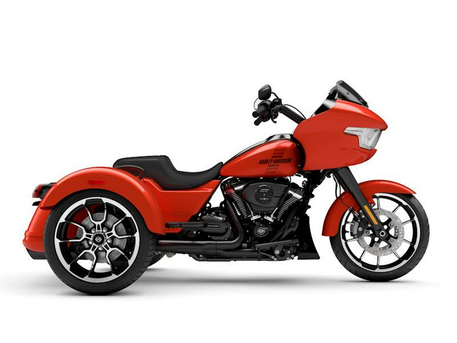 2026 Harley-Davidson® FLTRT - Road Glide® 3