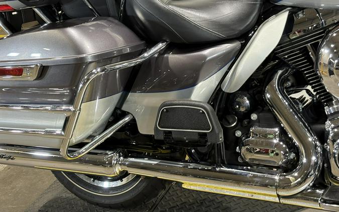 2014 Harley-Davidson Ultra Limited Two-Tone Charcoal Pearl/Brilliant Silver Pearl