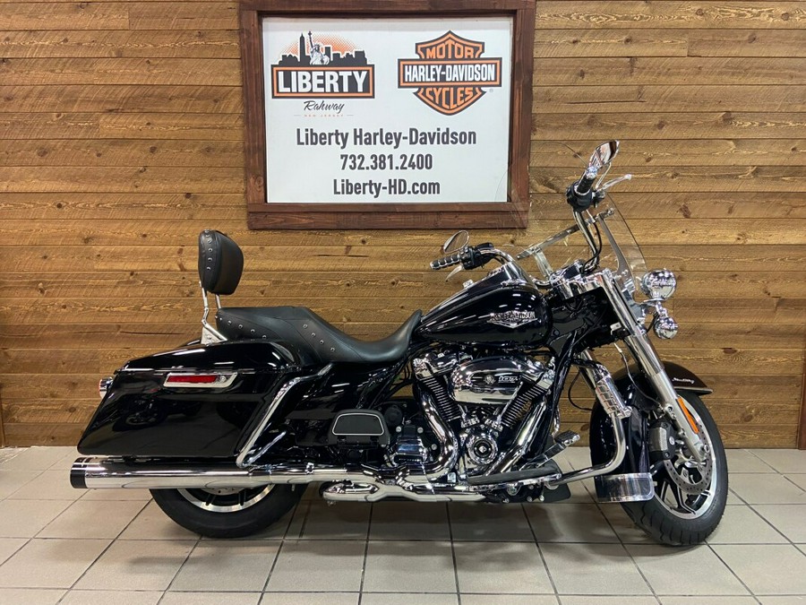 2019 Harley-Davidson® Road King® Vivid Black FLHR