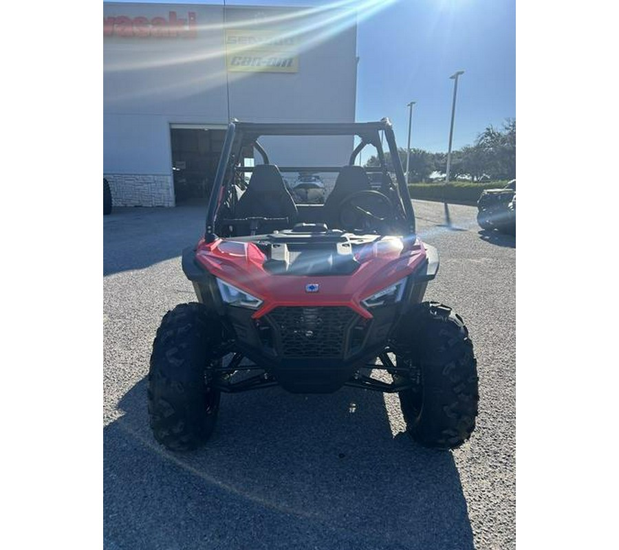 2025 Polaris® Z25HCA18A7