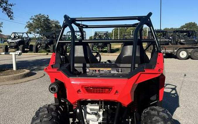 2025 Polaris® Z25HCA18A7